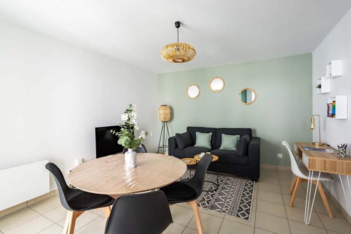Le Sevigne - Cosy Et Calme - Balcon Et Parking Apartment Cesson-Sevigne Bagian luar foto